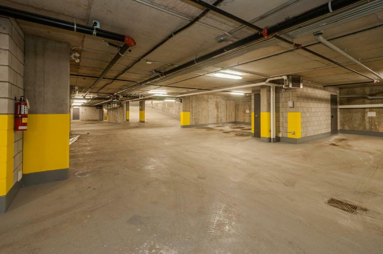 Penthouse On Charest - With Parking And Gym Ville de Québec