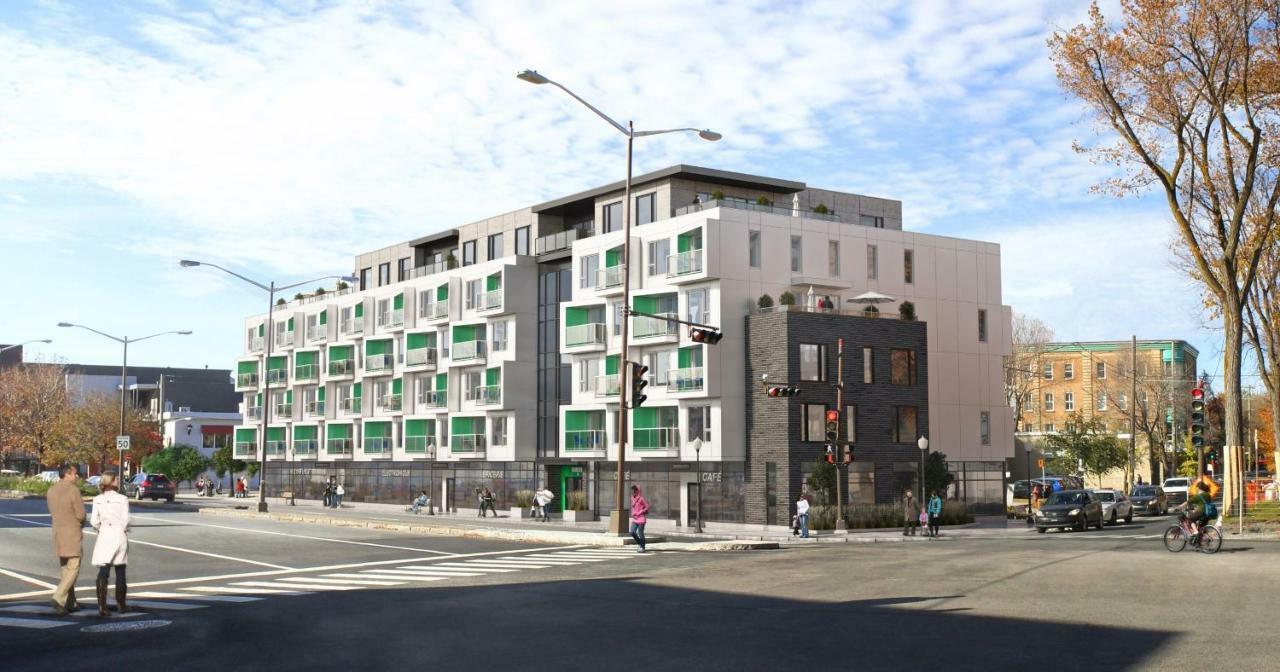 Appartement Penthouse On Charest - With Parking And Gym *